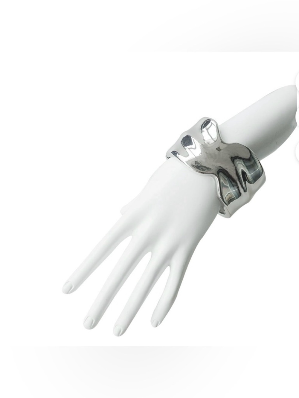 Time and Tru Hinged Cuff Bracelet Silver-Tone